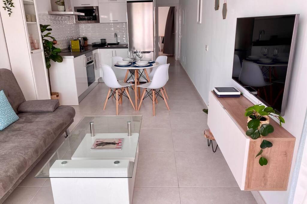 Oasis View Lanzarote Apartman Costa Teguise Kültér fotó