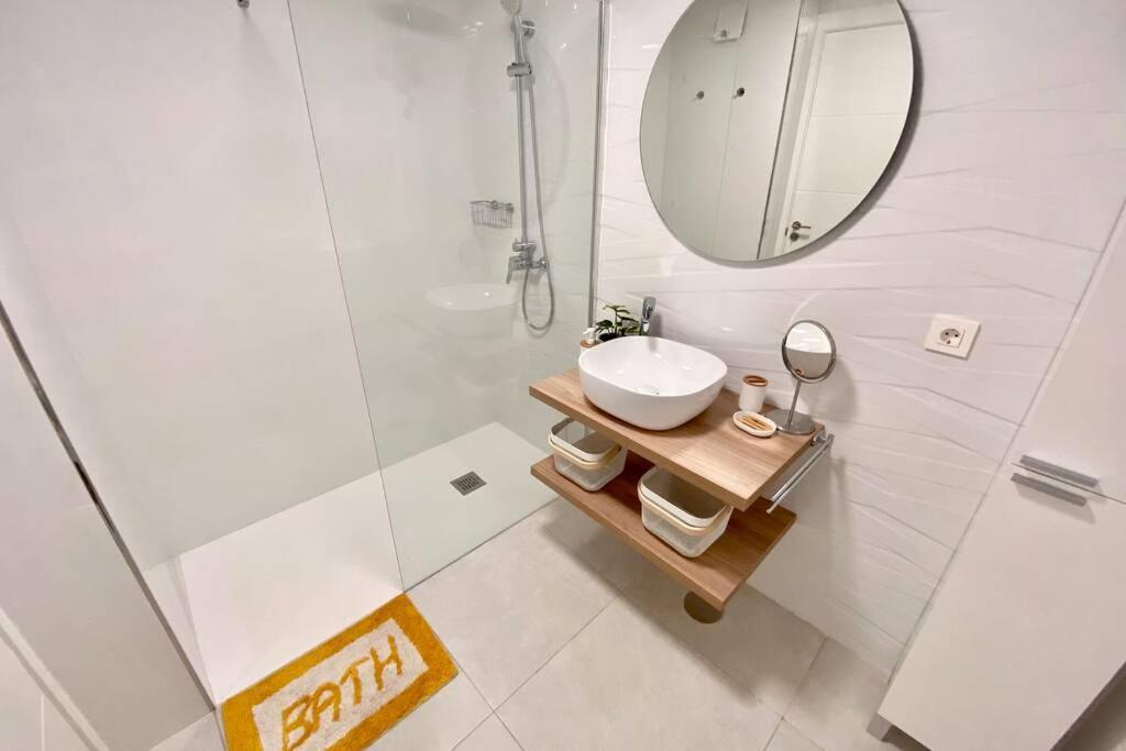 Oasis View Lanzarote Apartman Costa Teguise Kültér fotó